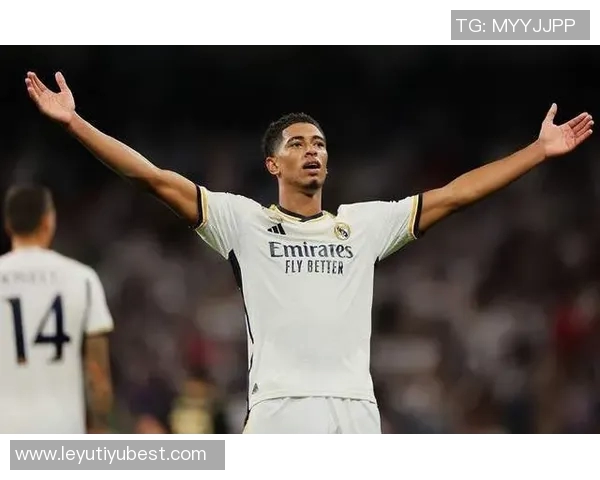 姆巴佩荣获欧洲金靴奖贝林厄姆晒全队合影祝贺兄弟荣耀时刻